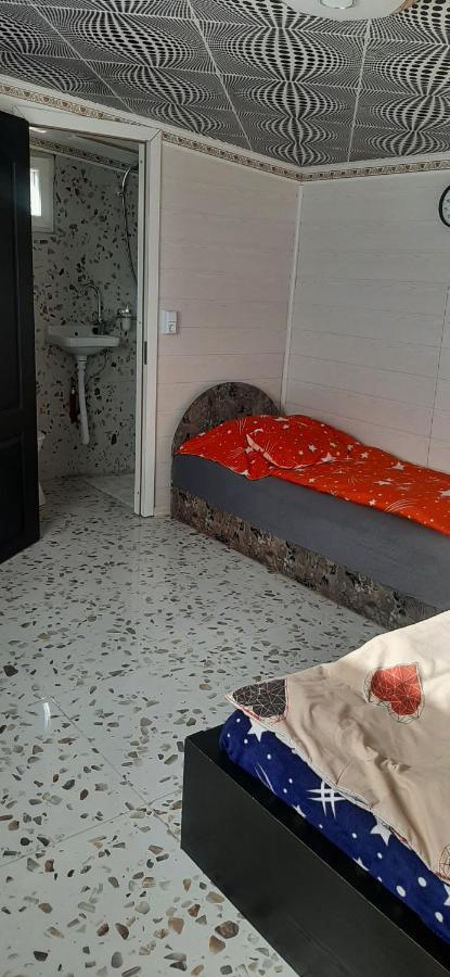 Viktoria Vendeghaz Apartment Miskolc Bagian luar foto